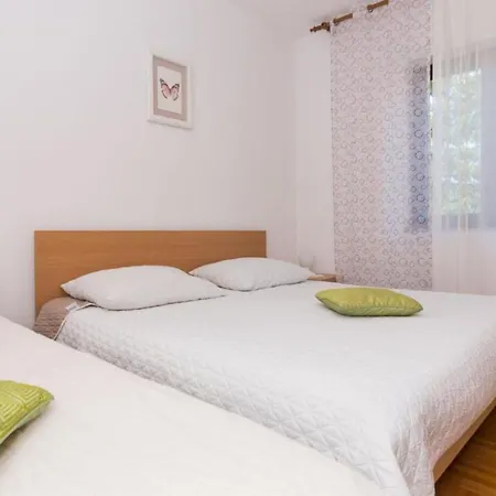 Apartment Marko Novi Vinodolski