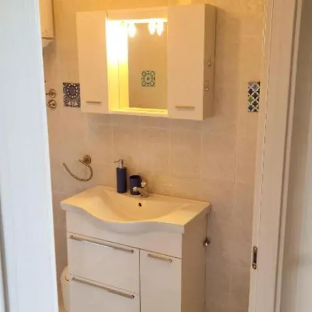 Marko Apartment *