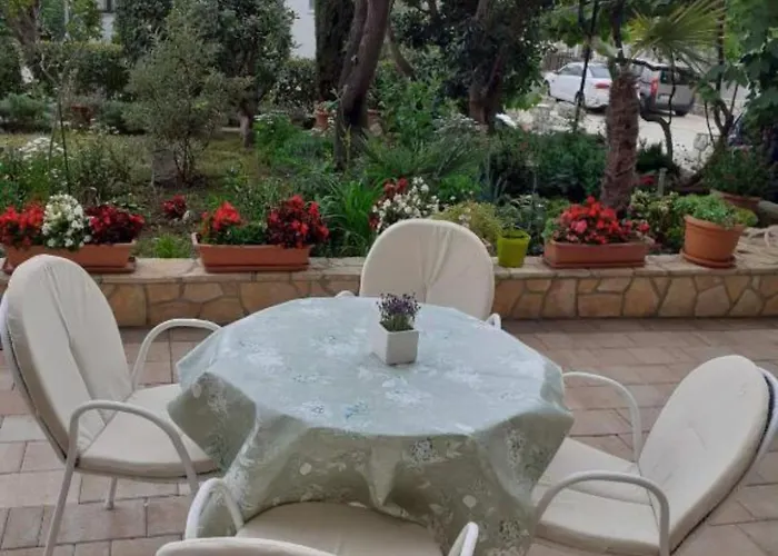 Marko Lägenhet Novi Vinodolski